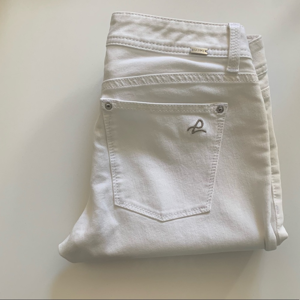 DL1961 White Ripped Skinny Jeans Size 28